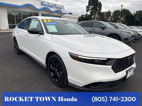 Used 2025 Honda Accord SE image 3