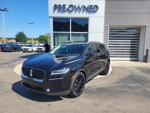 Used 2023 Lincoln Nautilus Reserve w/ Monochromatic Package AWD/4WD image 66