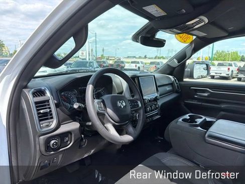 Used 2025 RAM 1500 Big Horn AWD/4WD image 19