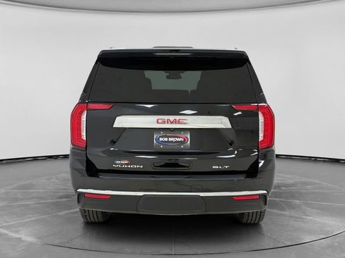 Used 2023 GMC Yukon SLT AWD/4WD image 4