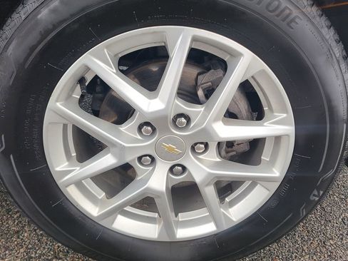 Used 2024 Chevrolet Equinox LS w/ LPO, Floor Liner Package image 26