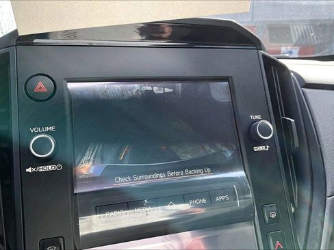 Certified 2025 Subaru Crosstrek 2.0i w/ Crosstrek Mirror Package image 9