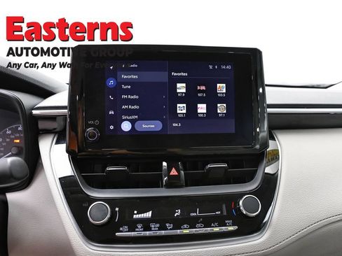 Used 2023 Toyota Corolla Cross L AWD/4WD image 11