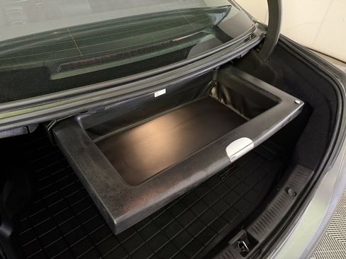 Used 2019 Mercedes-Benz E 450 4MATIC Sedan image 17