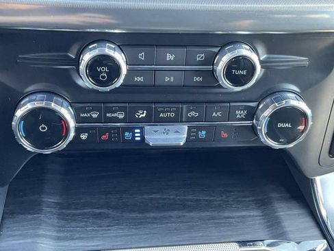 Used 2024 Ford F150 Lariat w/ Equipment Group 502A High AWD/4WD image 20