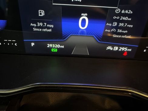 Used 2023 Volkswagen Jetta SE image 5