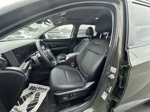 Used 2025 Hyundai Tucson SEL FWD image 14