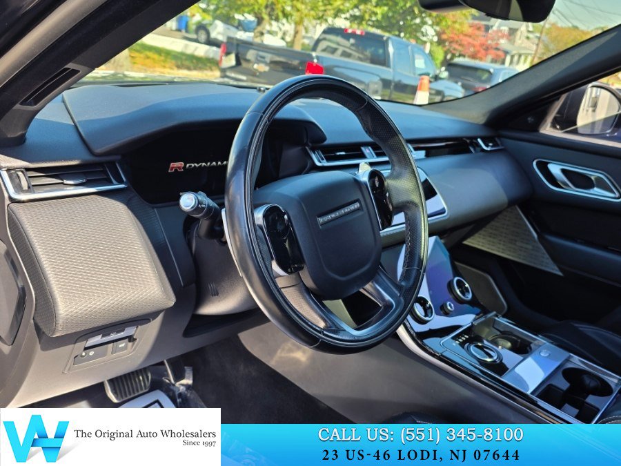 Used 2018 Land Rover Range Rover Velar R-Dynamic SE AWD/4WD image 11