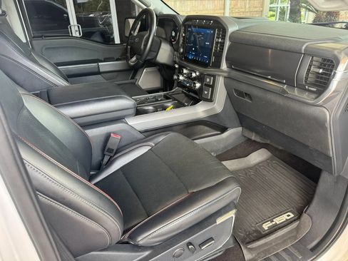 Used 2021 Ford F150 Lariat w/ Equipment Group 502A High AWD/4WD image 25