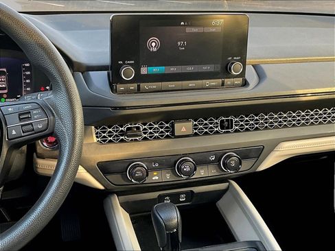 Used 2023 Honda Accord LX image 8