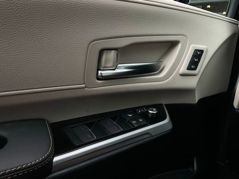 New 2026 Toyota Sienna Limited image 23