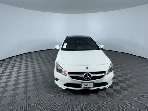 Used 2018 Mercedes-Benz CLA 250 4MATIC image 3