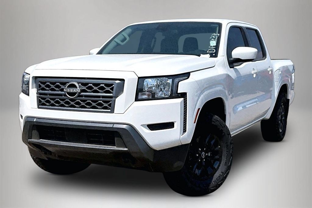 Used 2024 Nissan Frontier SV w/ Technology Package AWD/4WD image 3