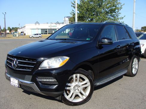 Used 2015 Mercedes-Benz ML 350 4MATIC image 3