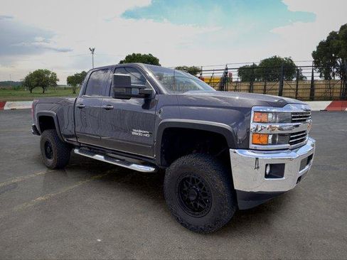 Used 2016 Chevrolet Silverado 2500 LT w/ True North Edition AWD/4WD image 2