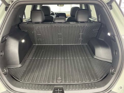 Used 2025 Chevrolet Equinox ACTIV w/ Safety and Technology Package AWD/4WD image 14