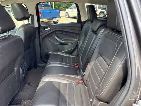 Used 2017 Ford Escape Titanium AWD/4WD image 14