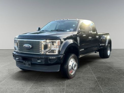 Used 2020 Ford F450 Limited w/ FX4 Off-Road Package image 3