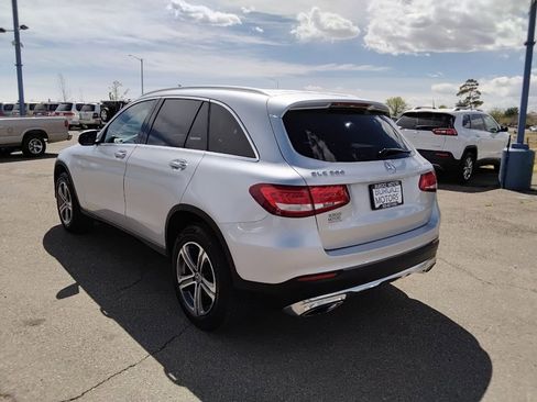 Used 2018 Mercedes-Benz GLC 300 4MATIC image 7