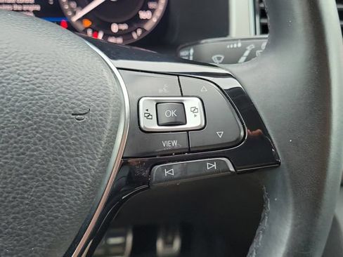 Used 2019 Volkswagen Atlas SEL R-Line AWD/4WD image 22