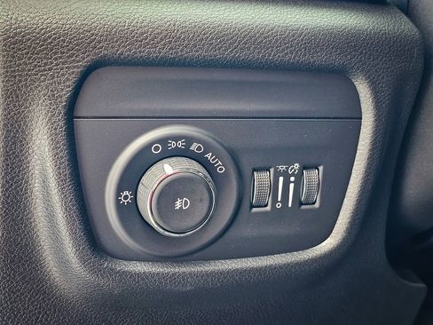 New 2026 Jeep Grand Cherokee Limited image 14