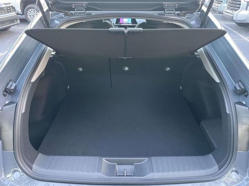 New 2026 Toyota Prius SE image 46