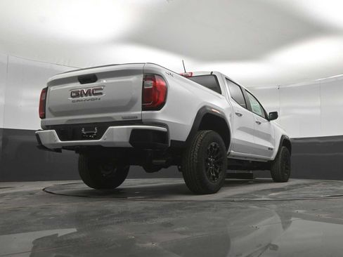 New 2026 GMC Canyon Elevation AWD/4WD image 38