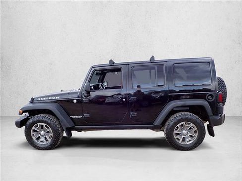 Used 2014 Jeep Wrangler Unlimited Rubicon w/ Connectivity Group AWD/4WD image 2