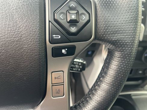 Used 2023 Toyota 4Runner SR5 Premium w/ Moonroof Package image 17