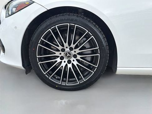Used 2023 Mercedes-Benz C 300 Sedan image 43