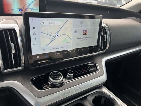 New 2025 Ford Expedition Max Platinum w/ Platinum Ultimate Package image 10