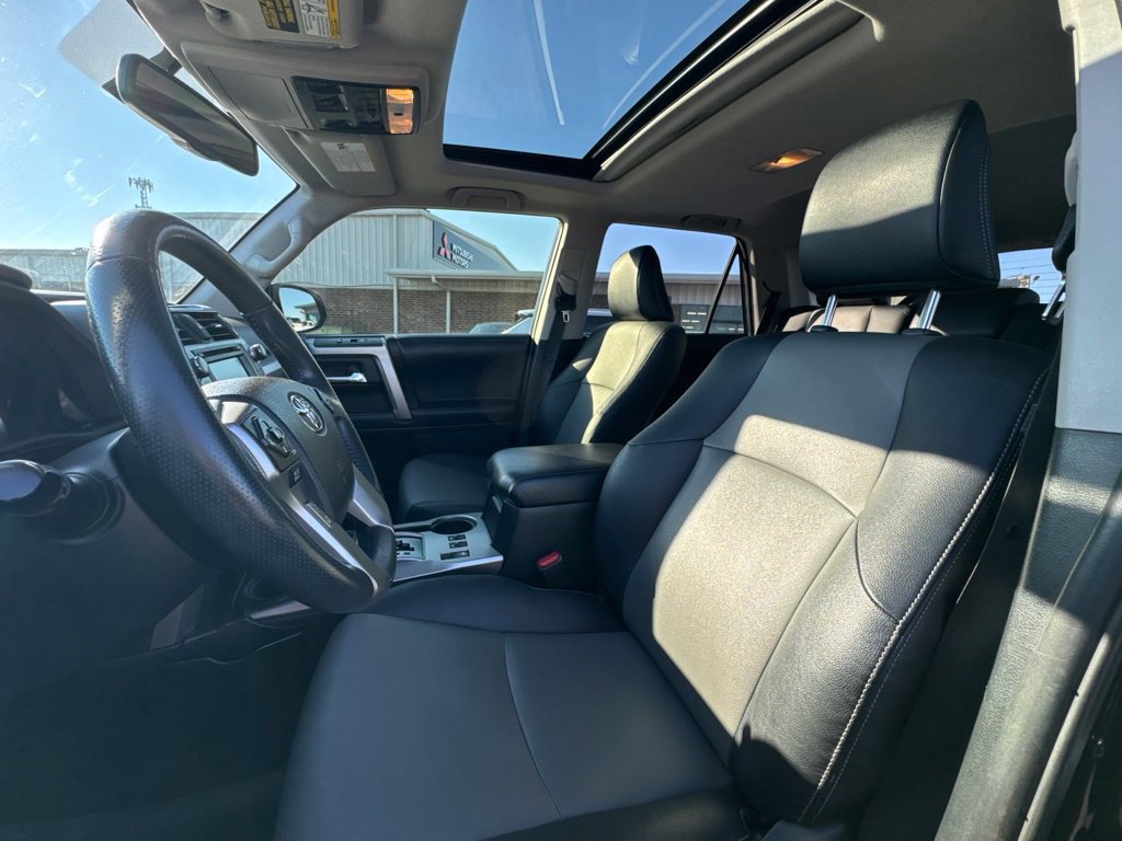Used 2018 Toyota 4Runner SR5 Premium AWD/4WD image 9