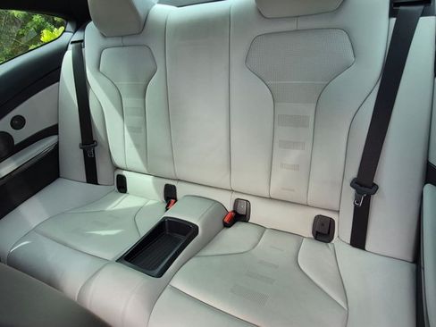 Used 2018 BMW M4 Coupe RWD image 14