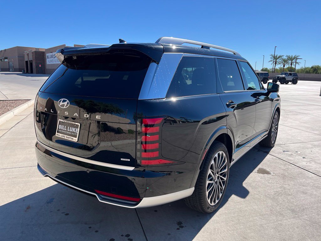 Used 2026 Hyundai Palisade Calligraphy AWD/4WD image 6