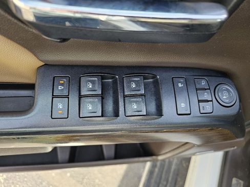 Used 2017 GMC Sierra 1500 Denali w/ Denali Ultimate Package image 5