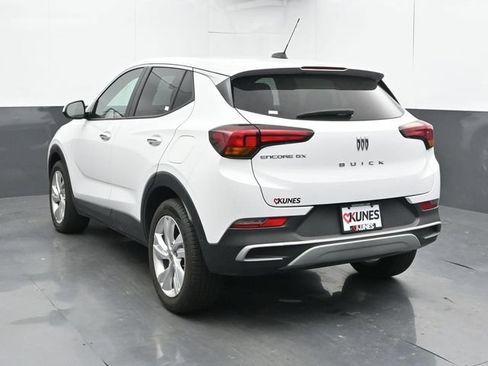 Used 2025 Buick Encore GX Preferred FWD image 11