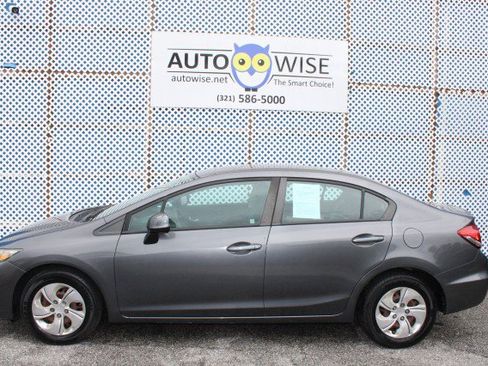 Used 2013 Honda Civic LX image 2