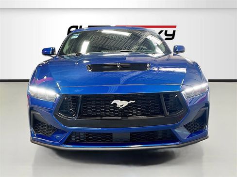 Used 2024 Ford Mustang GT Premium image 2