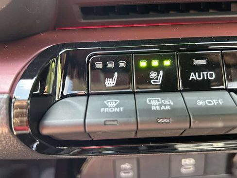 New 2026 Toyota Prius Plug-In Hybrid w/ Limited Premium Package FWD image 25
