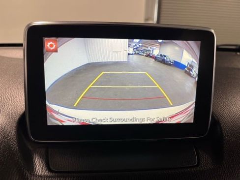 Used 2017 Toyota Yaris iA image 25