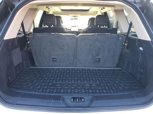 Used 2020 Lincoln Aviator Reserve w/ Equipment Group 202A image 32