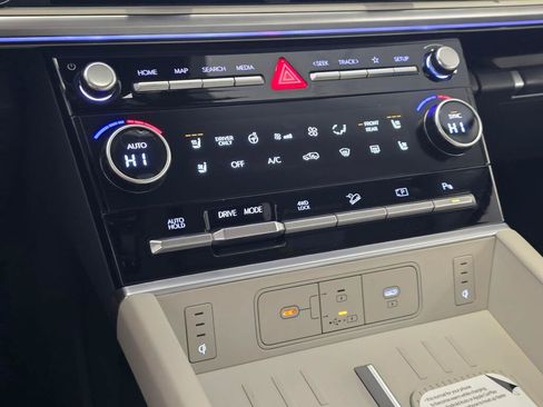 New 2026 Hyundai Santa Fe Limited AWD/4WD image 27