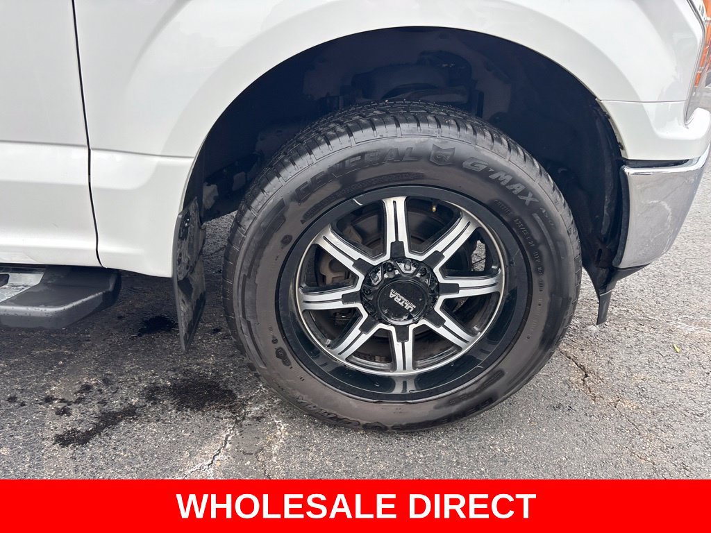Used 2018 Ford F150 XLT w/ Equipment Group 302A Luxury AWD/4WD image 12