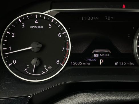 Used 2025 Nissan Pathfinder SV image 41