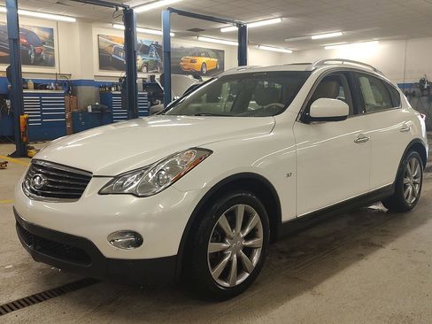 Used 2015 INFINITI QX50 Journey w/ Premium Package image 26