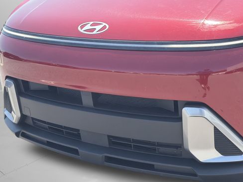 Certified 2025 Hyundai Kona SEL FWD image 30