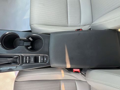 Used 2022 Honda Civic Touring image 25