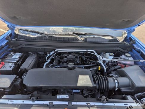 New 2026 Chevrolet Colorado ZR2 w/ Technology Package AWD/4WD image 22