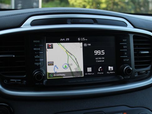 Used 2019 Kia Sorento SX AWD/4WD image 34
