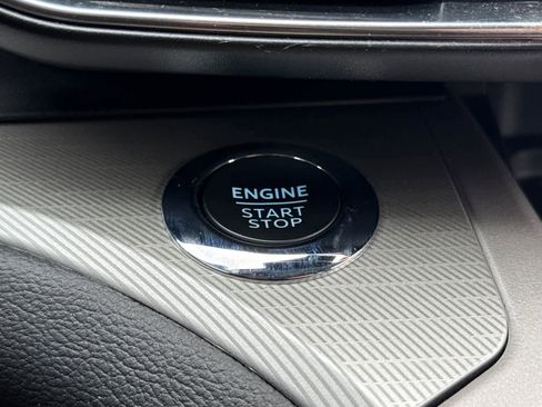 Used 2023 Ford Explorer XLT w/ Equipment Group 202A image 24